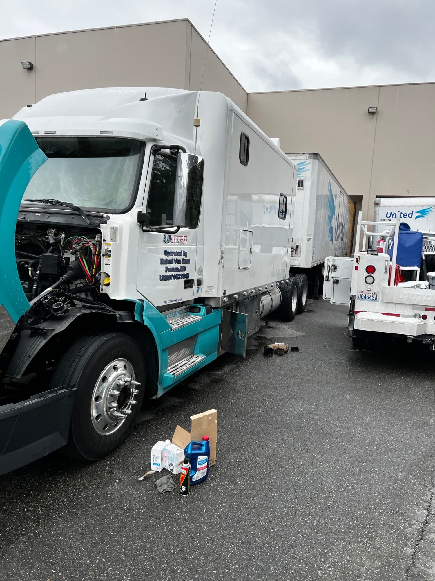 Semi-Truck Maintenance and Repair